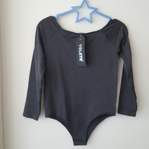 🌙NWT Charcoal Off Shoulder Bodysuit Longsleeve - Picture 4 of 8
